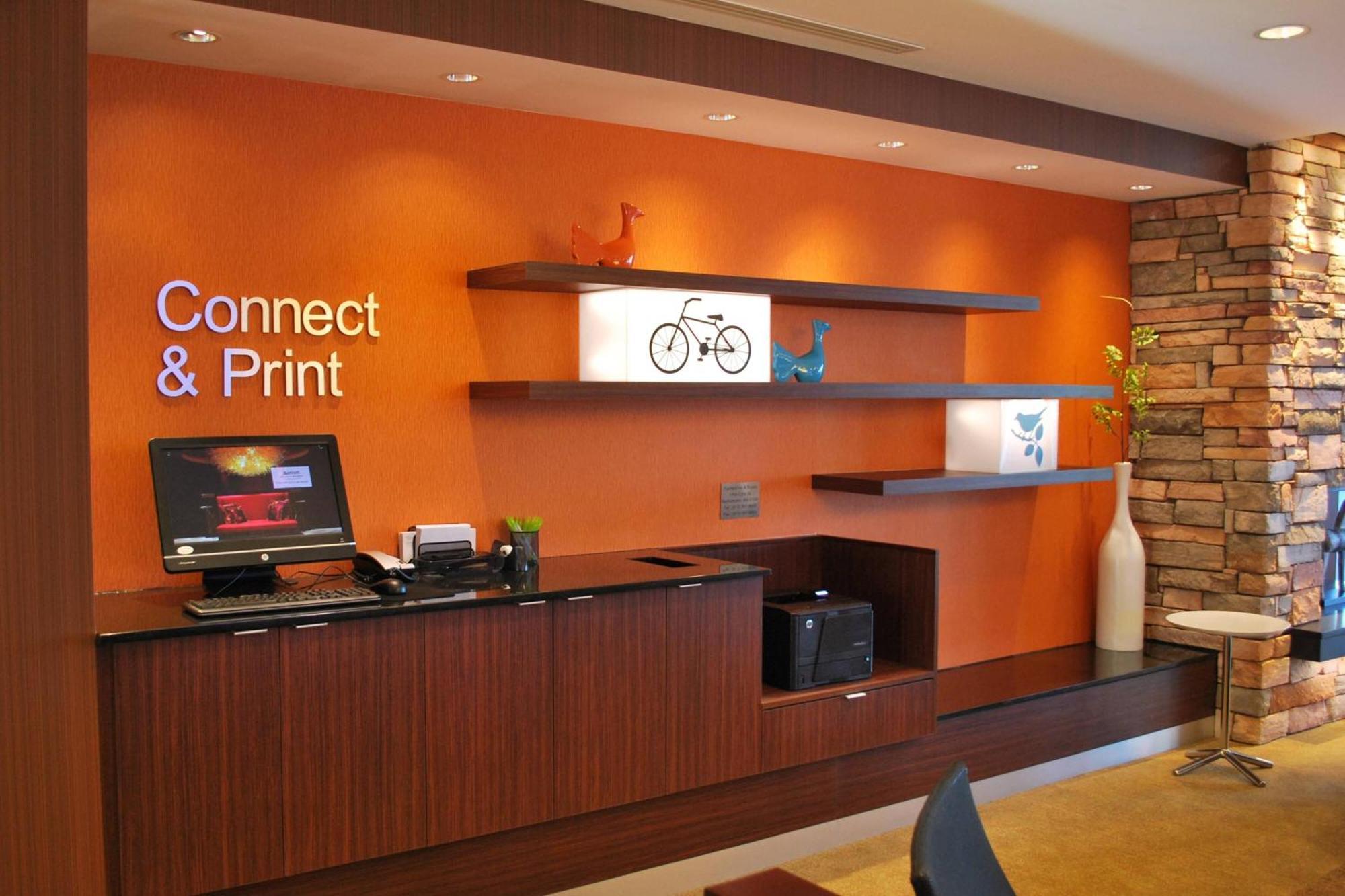 Fairfield Inn & Suites By Marriott Springfield Northampton/Amherst Zewnętrze zdjęcie